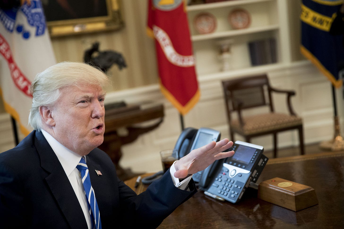 President Trump Says He's Looking Into Breaking Up Wall Street Banks - WSJ