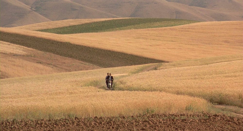 Review: The Wind Will Carry Us (1999) — 3 Brothers Film