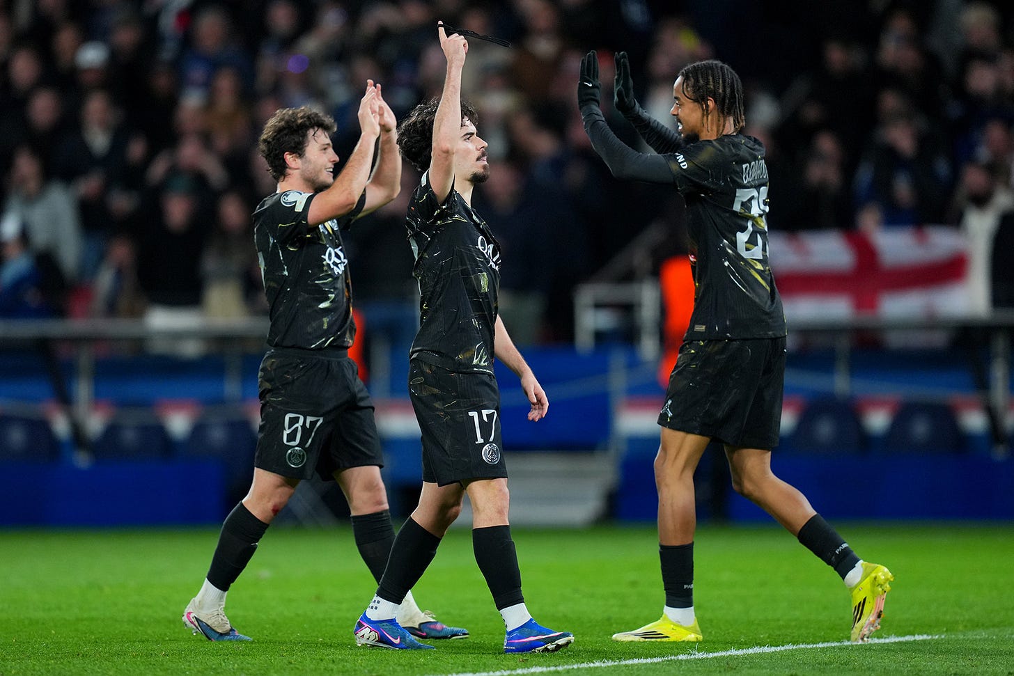 Vitinha goal celebration