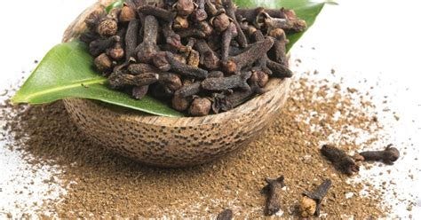 Cloves: Health benefits and uses