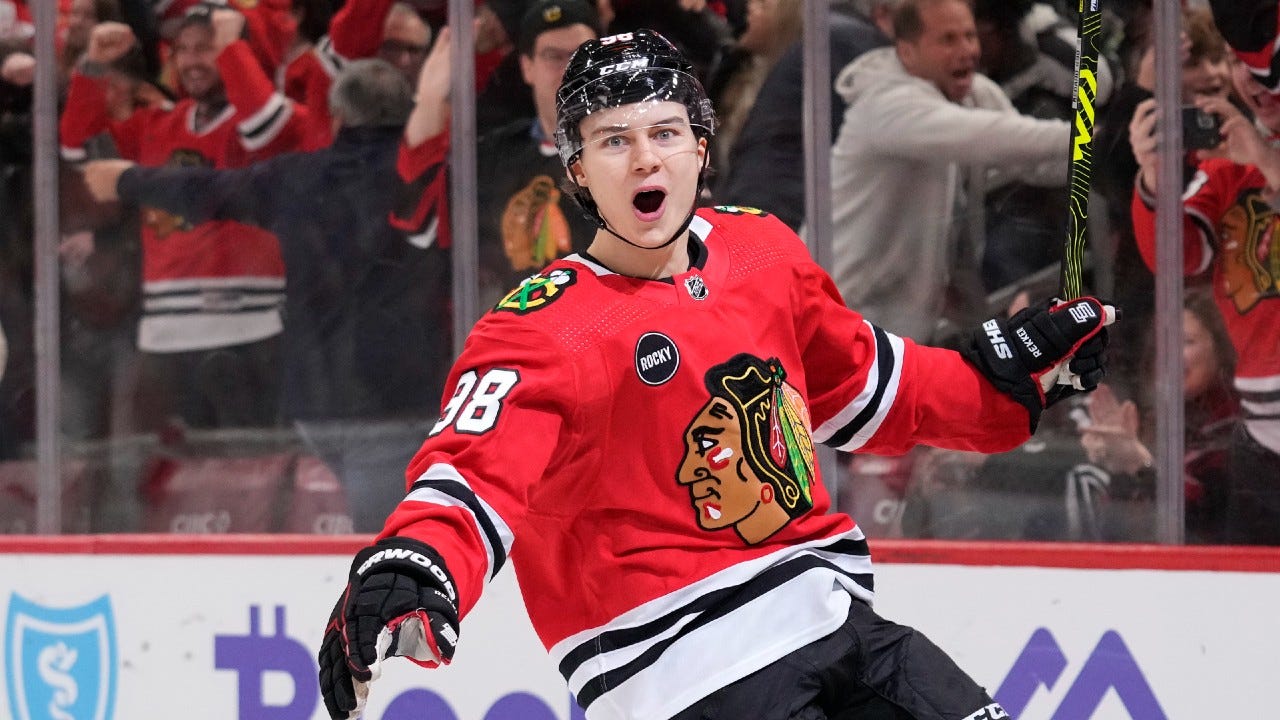 Connor Bedard Scores Twice to Lead Chicago Blackhawks to 2-1 Overtime Win - BVM Sports Connor Bedard Scores Twice to Lead Chicago Blackhawks to 2-1 Overtime Win - BVM Sports