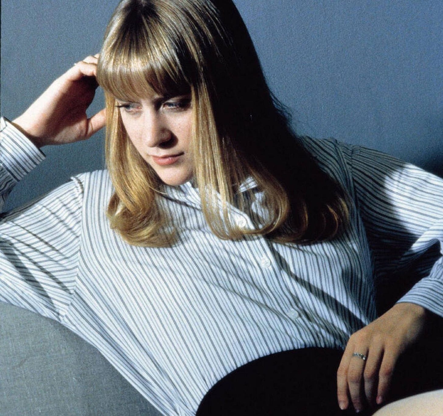 Chloe Sevigny in American Psycho by Mary Harron wearing stripes
