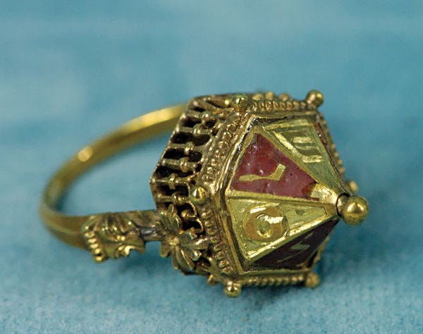 A Jewish wedding ring that dates to the early 14th century, found in Alsace, France, in 1863. (Wikimedia Commons)