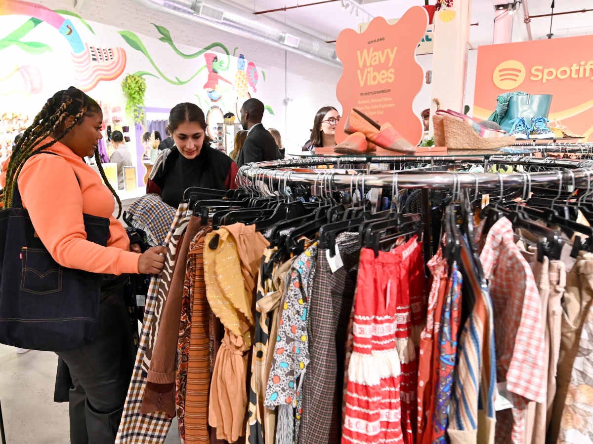 A Fashion Lover's Guide to the Best Vintage and Thrift Shops in NYC -  Fashionista