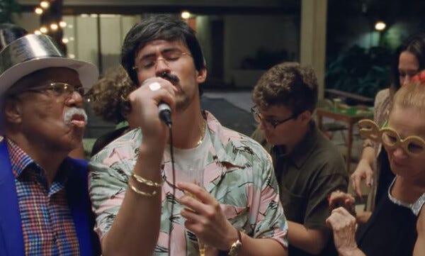 Si Veo a Tu Mamá by Bad Bunny (Music video, Pop Rap): Reviews, Ratings,  Credits, Song list - Rate Your Music