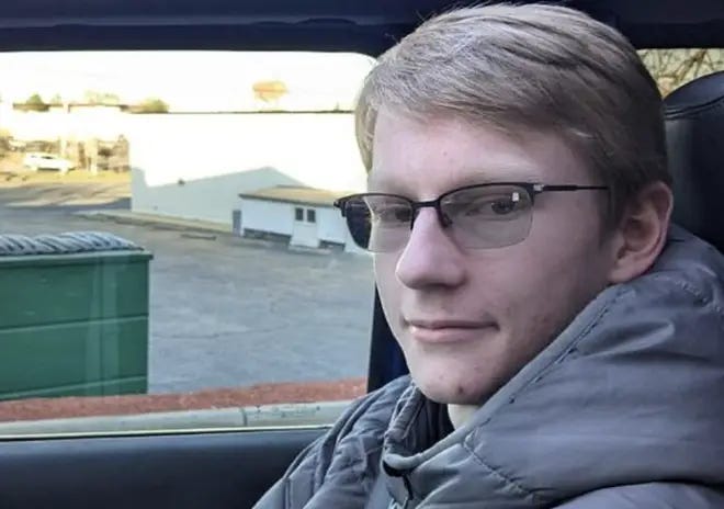 Austin Tucker Martin, 21, identified as suspected Mar-a-Lago 'intruder'  shot dead by Secret Service | LBC