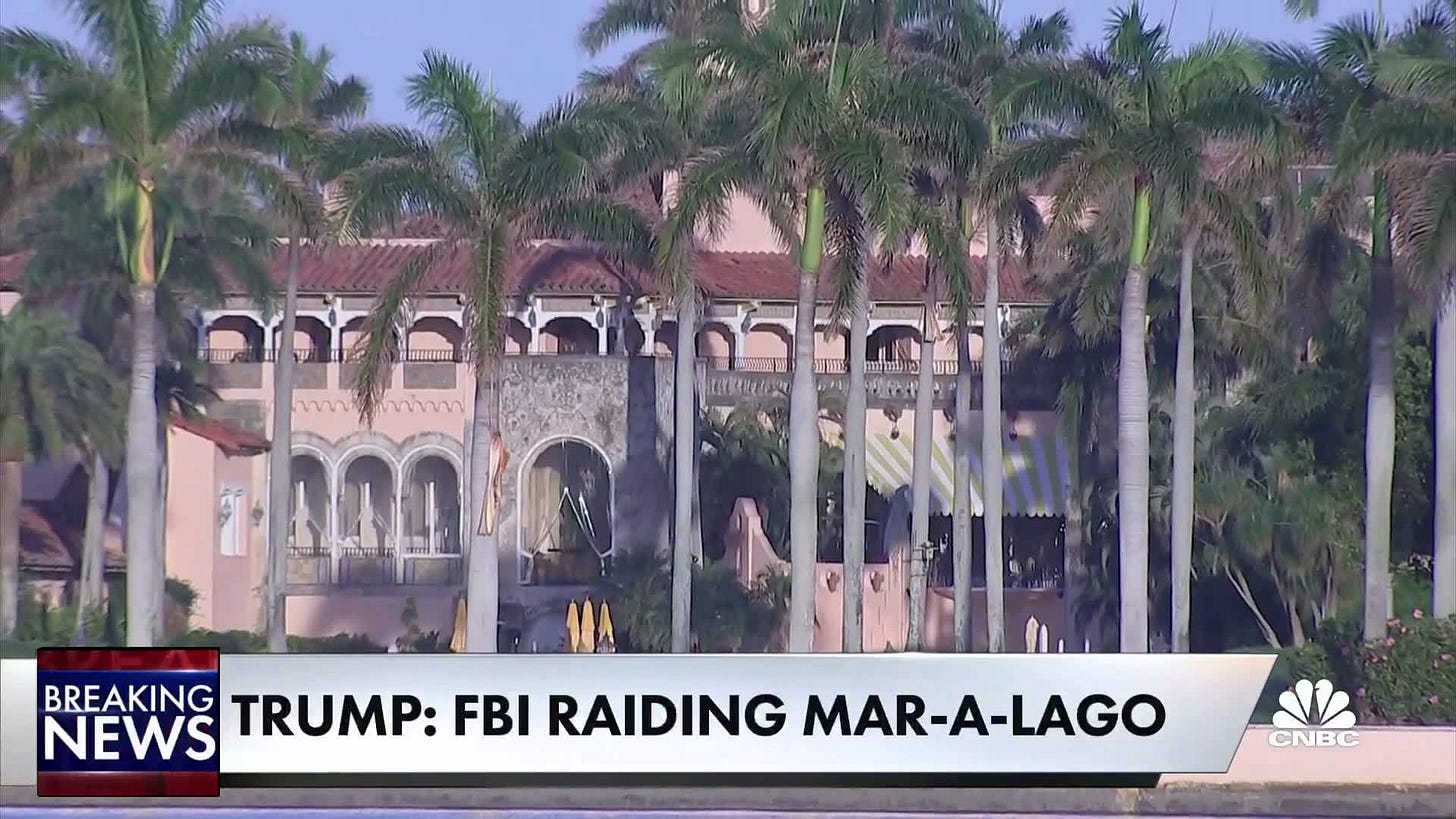 Mar-A-Lago raided by FBI agents, according to Trump Mar-A-Lago raided by FBI agents, according to Trump