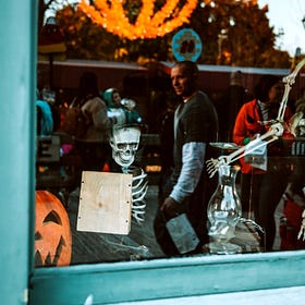 Autumn’s Lessons on Mortality—Why Facing Death Helps Us Live More Fully