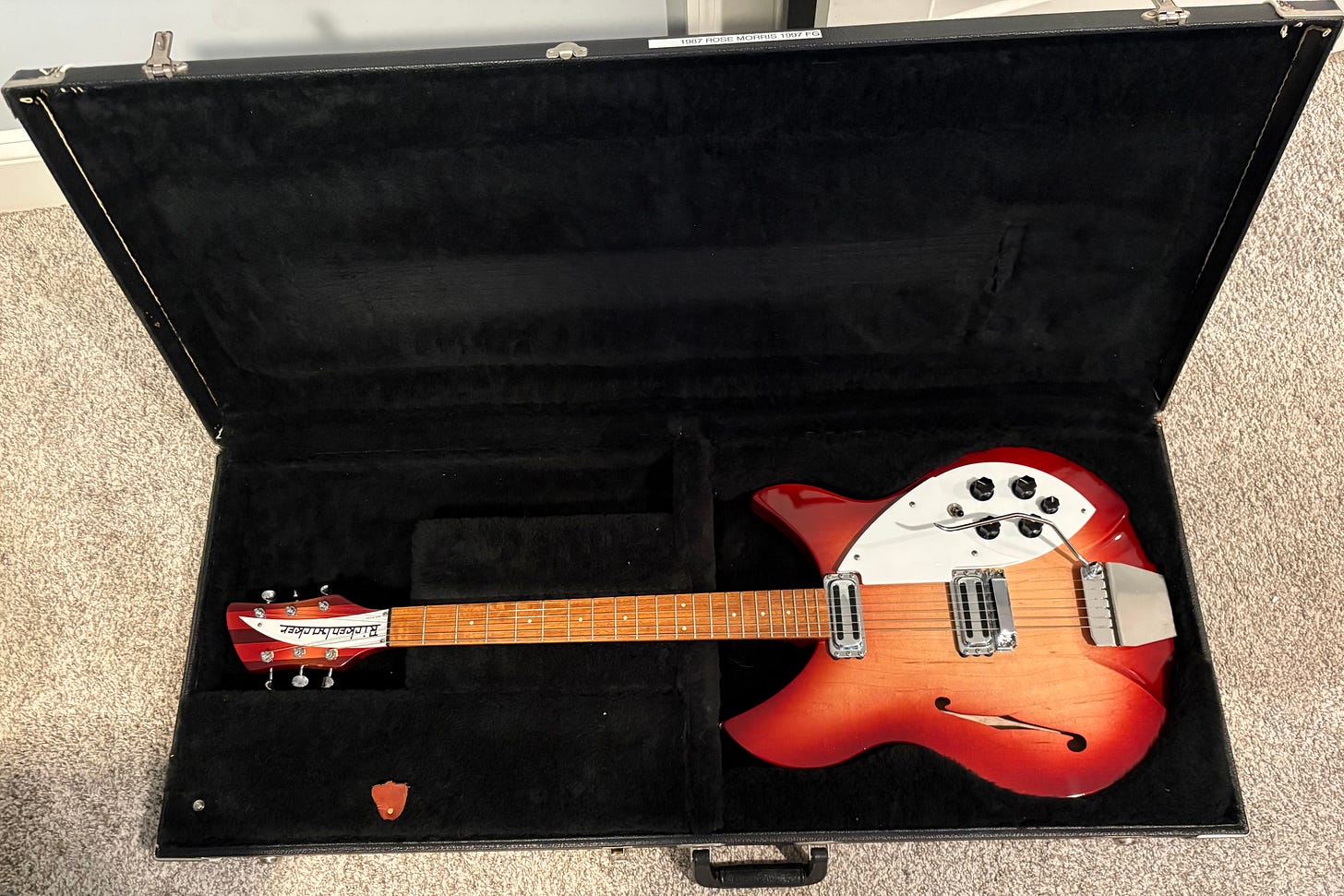 Deep Dive: Rickenbacker Cases - by Andy White