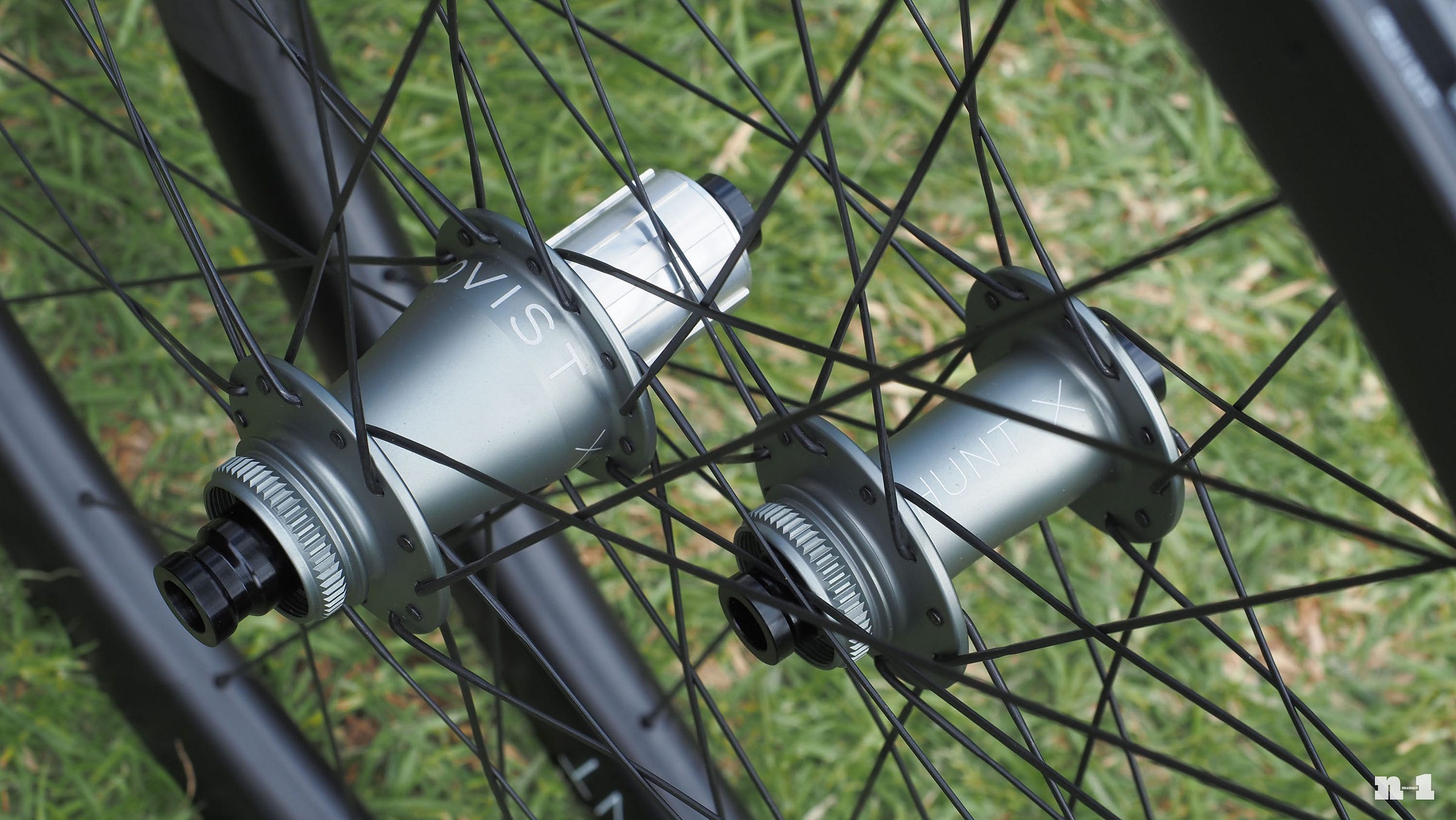 Qvist x Hunt 40 Limitless Gravel Aero wheels