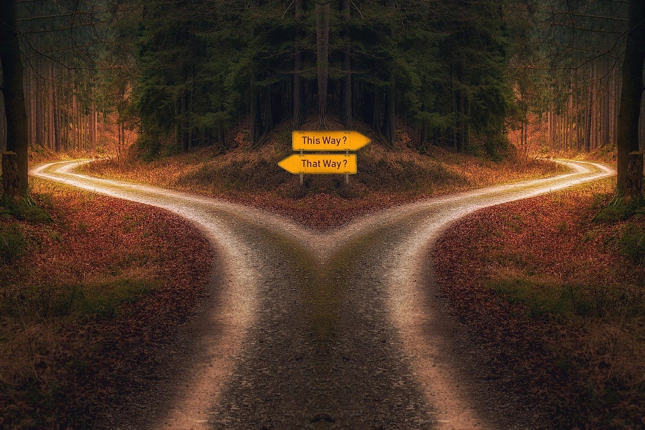 Ist möglicherweise ein Bild von Straße und Natur