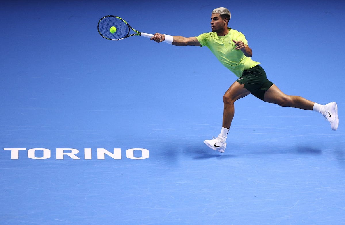 Copa de Maestros 2025: Alcaraz, dos victorias y, aun así, tarea por hacer: “Desde fuera, todo parece más fácil de lo que es” | Tenis | Deportes | EL PAÍS Copa de Maestros 2025: Alcaraz, dos victorias y, aun así, tarea por hacer: “Desde fuera, todo parece más fácil de lo que es” | Tenis | Deportes | EL PAÍS