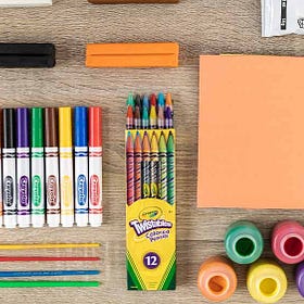 🖍️Crayola asked the world about its favorite hues. Here are the results 🖍️