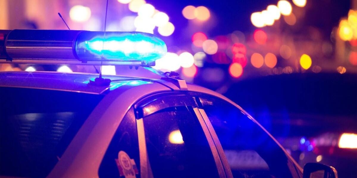 How to Conduct Yourself if Pulled Over by a Law Enforcement Official |  Idealease, Inc. How to Conduct Yourself if Pulled Over by a Law Enforcement Official |  Idealease, Inc.