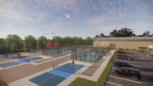 outdoor padel and pickleball courts at Open Play