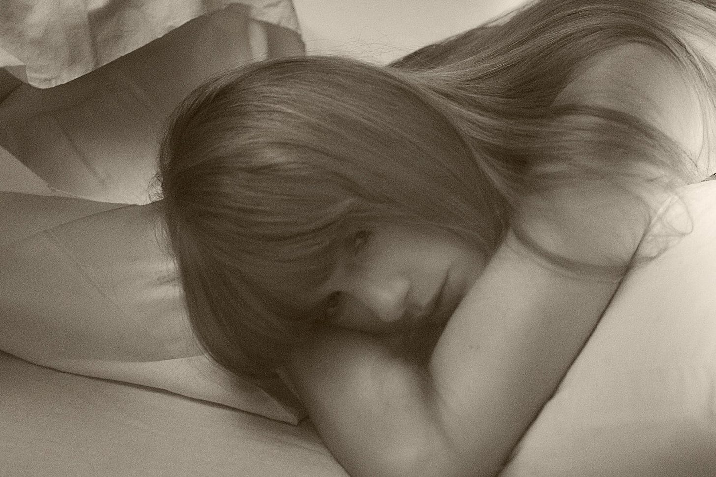 taylor swift ttpd the tortured poets department album review