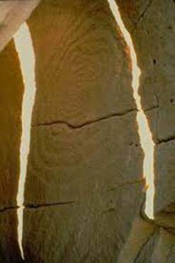 A light coming from a rock
AI-generated content may be incorrect. A light coming from a rock
AI-generated content may be incorrect.