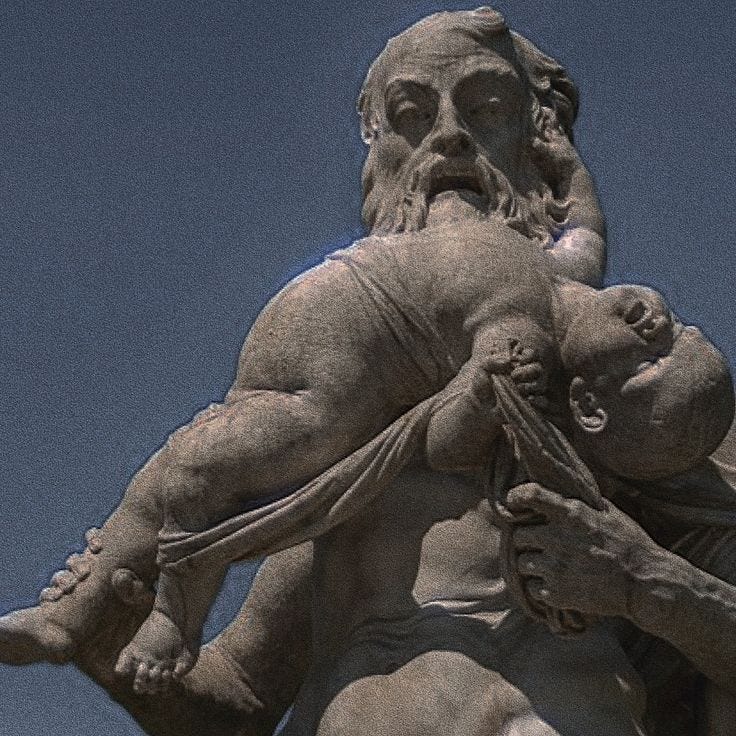 𝙺𝚛𝚘𝚗𝚘𝚜 𝚎𝚊𝚝𝚒𝚗𝚐 𝚑𝚒𝚜 𝚔𝚒𝚍 en 2025