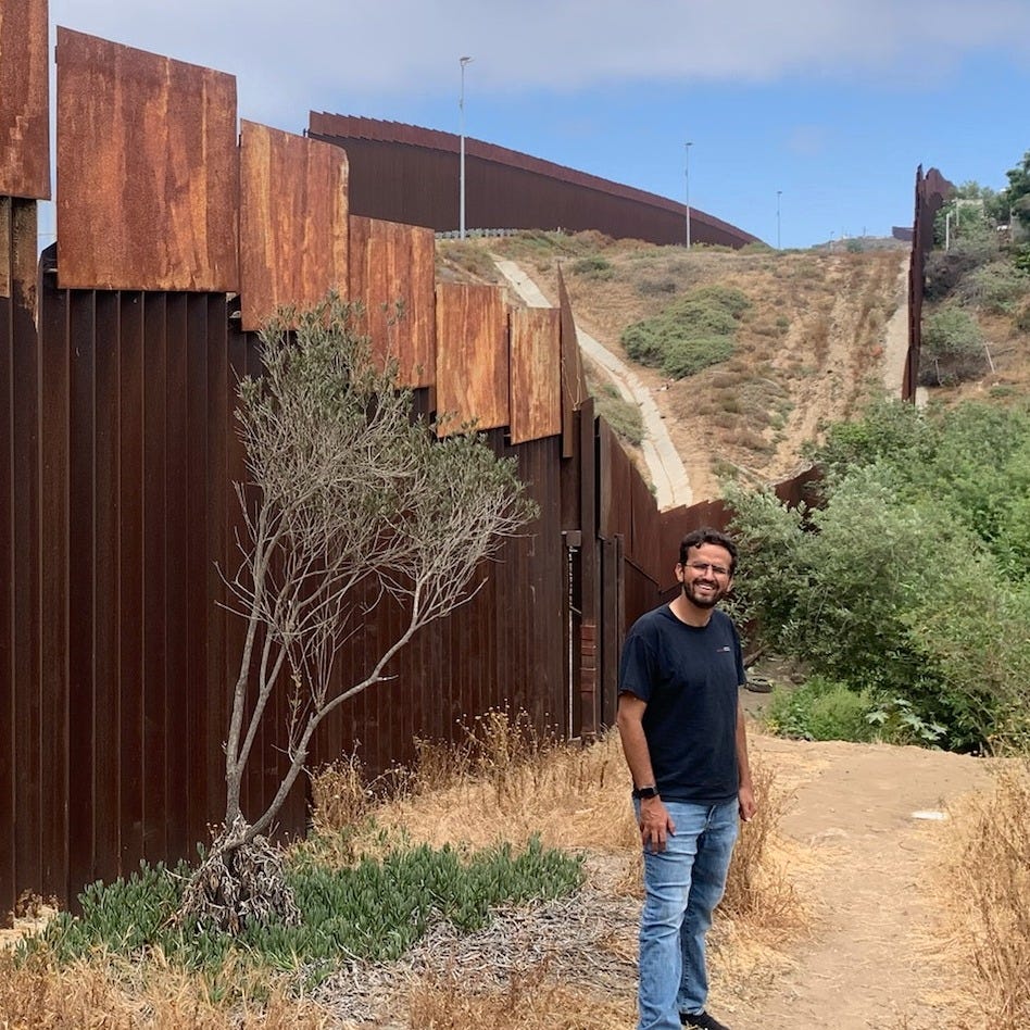 Borderlines (by Desteia)