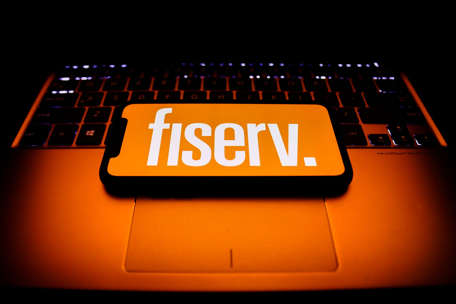 Fiserv debuts bank-friendly stablecoin