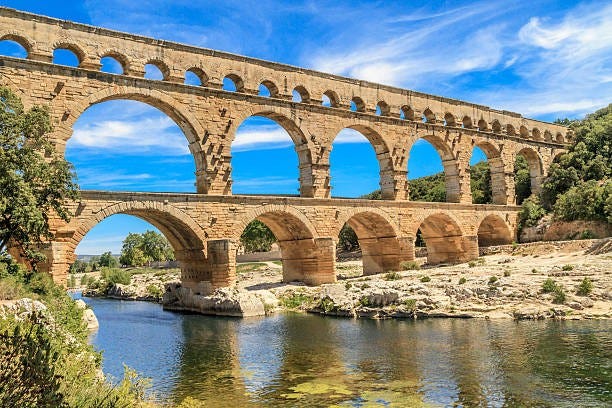 The Roman Arch: A 'Key' For Understanding Our Time?