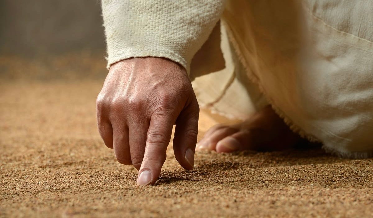 JOÃO 8:6