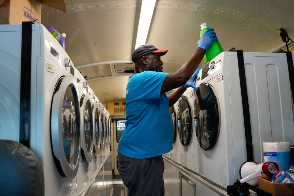 Nicky Crawford in Mobile Laundry Bus 1 Nicky Crawford in Mobile Laundry Bus 1