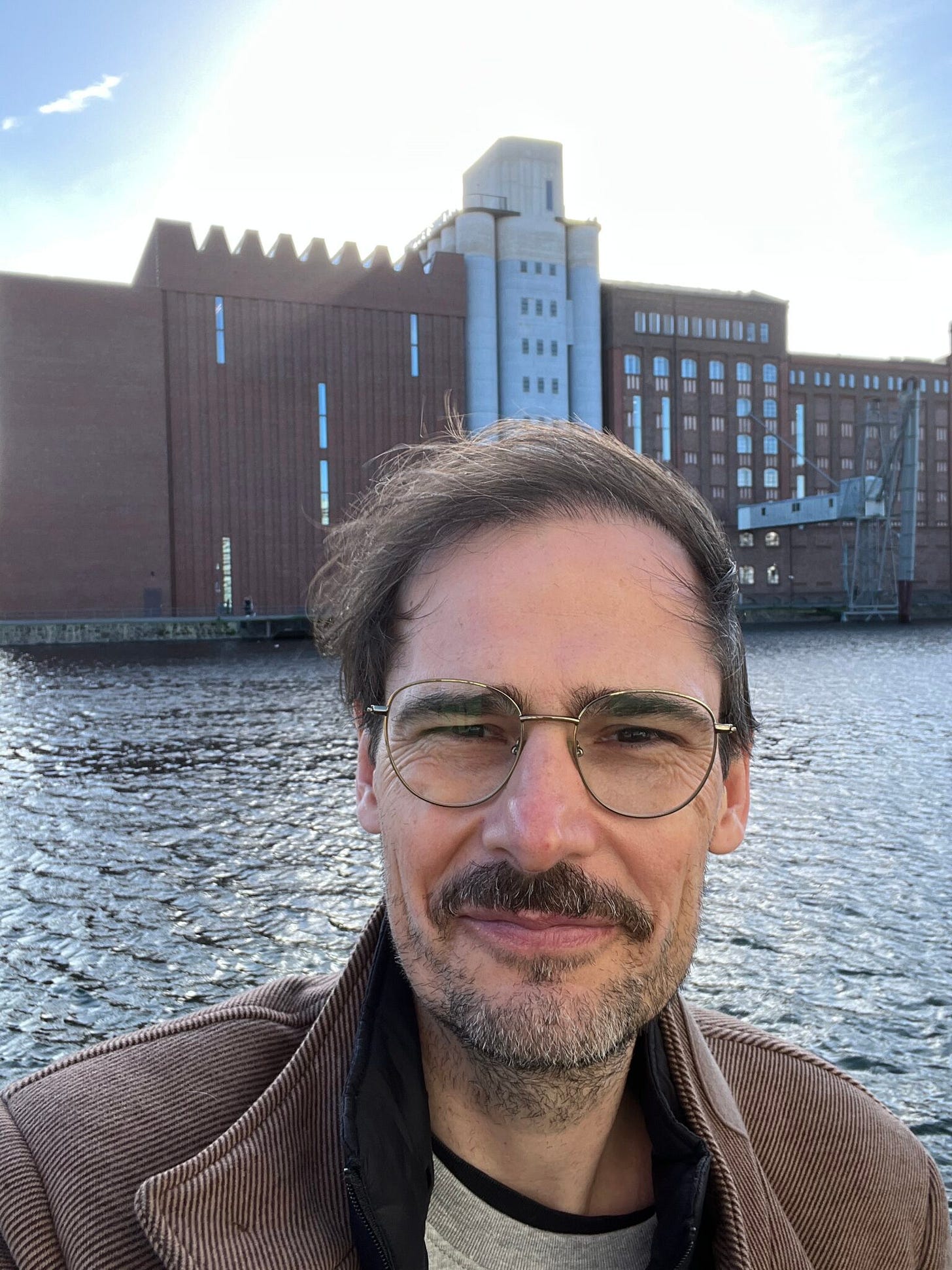 Jochen vor Küppersmühle Duisburg 