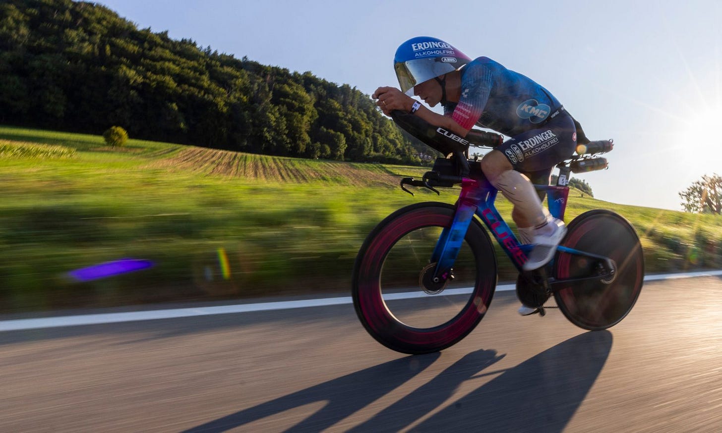 Ironman Guide: How to Train for Your First Triathlon | ROUVY