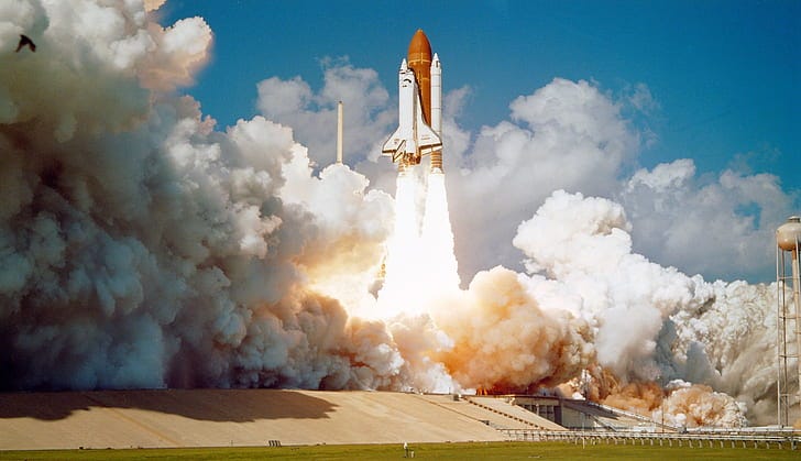 white and brown space shuttle white and brown space shuttle