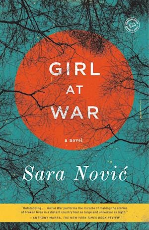 Paperback version af Girl at War af Sara Nović