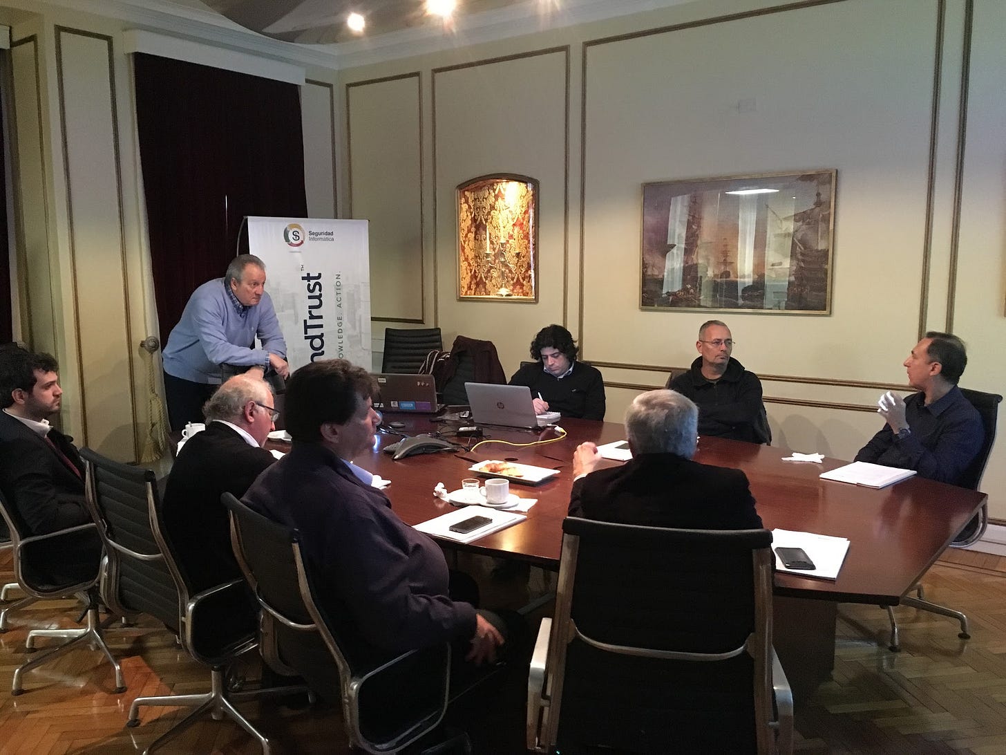 BreakFast CISO (8): Ciberseguridad antes y después del #Ransomware y Ciberataques corporativos @BeyondTrust @BlueLiv BreakFast CISO (8): Ciberseguridad antes y después del #Ransomware y Ciberataques corporativos @BeyondTrust @BlueLiv
