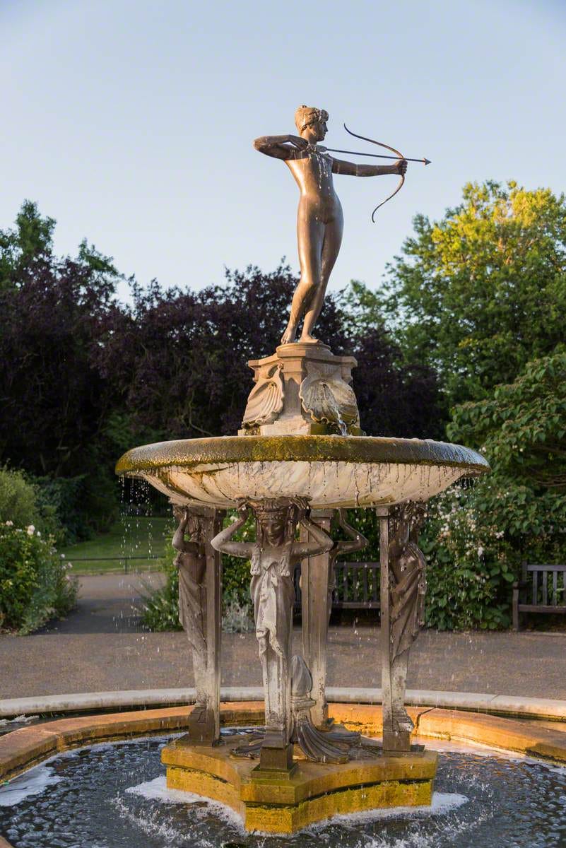 Diana Fountain (The Huntress) Diana Fountain (The Huntress)