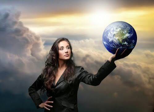 How to be A Strong & Independent Woman