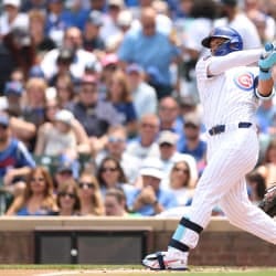 Seiya Suzuki remolca a Ian Happ Seiya Suzuki remolca a Ian Happ