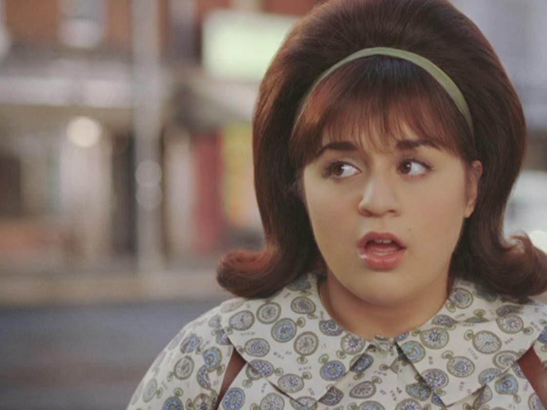 Tracy Turnblad is a bad bitch. She's fat and gorgeous and doesn't give a  fuck and is a civil rights activist and I love her. : r/musicals
