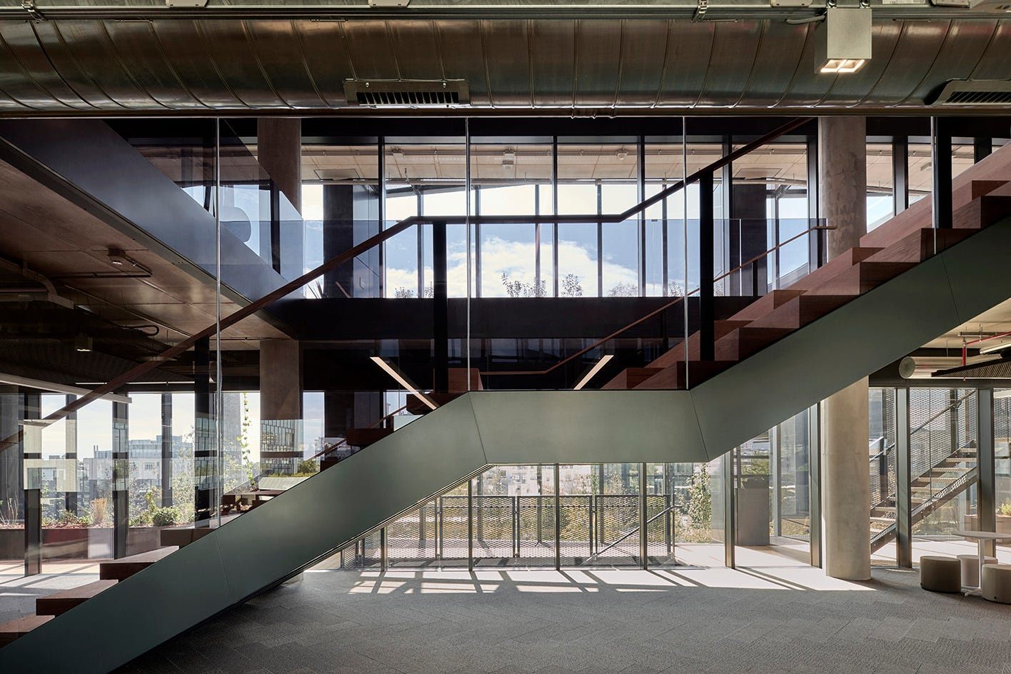 Casa Moncler, a minimalist reimagining of an industrial complex in Milan Casa Moncler, a minimalist reimagining of an industrial complex in Milan