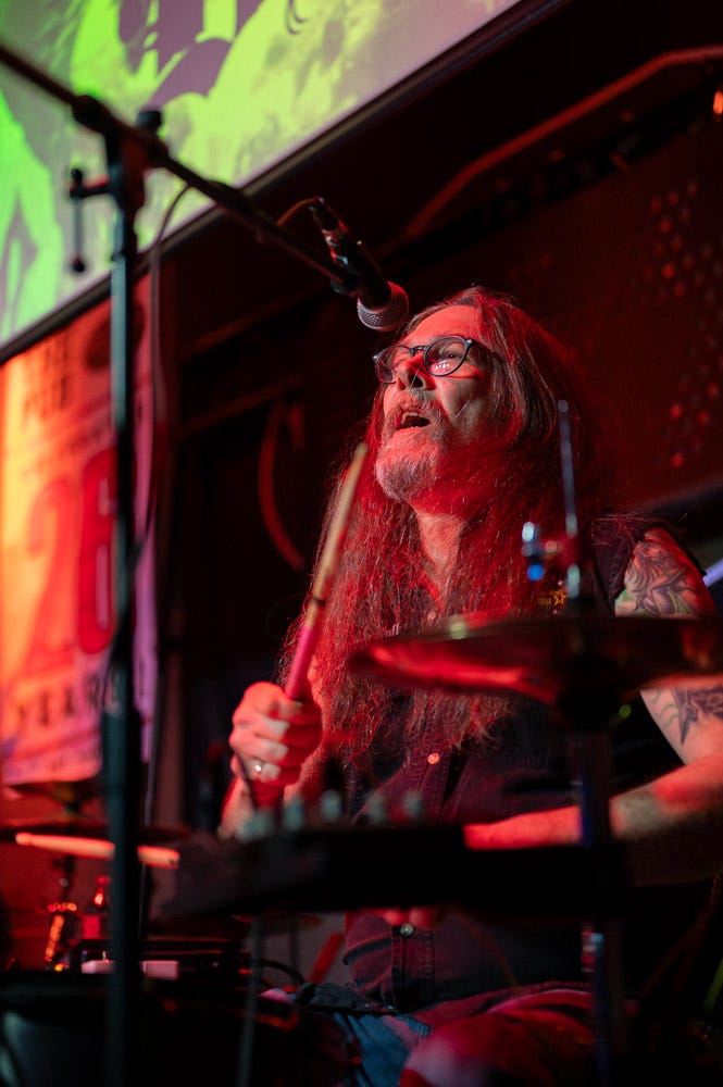 Coda Armour performs a tribute to Ronnie James Dio