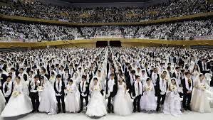 Unification Church mass wedding ...
