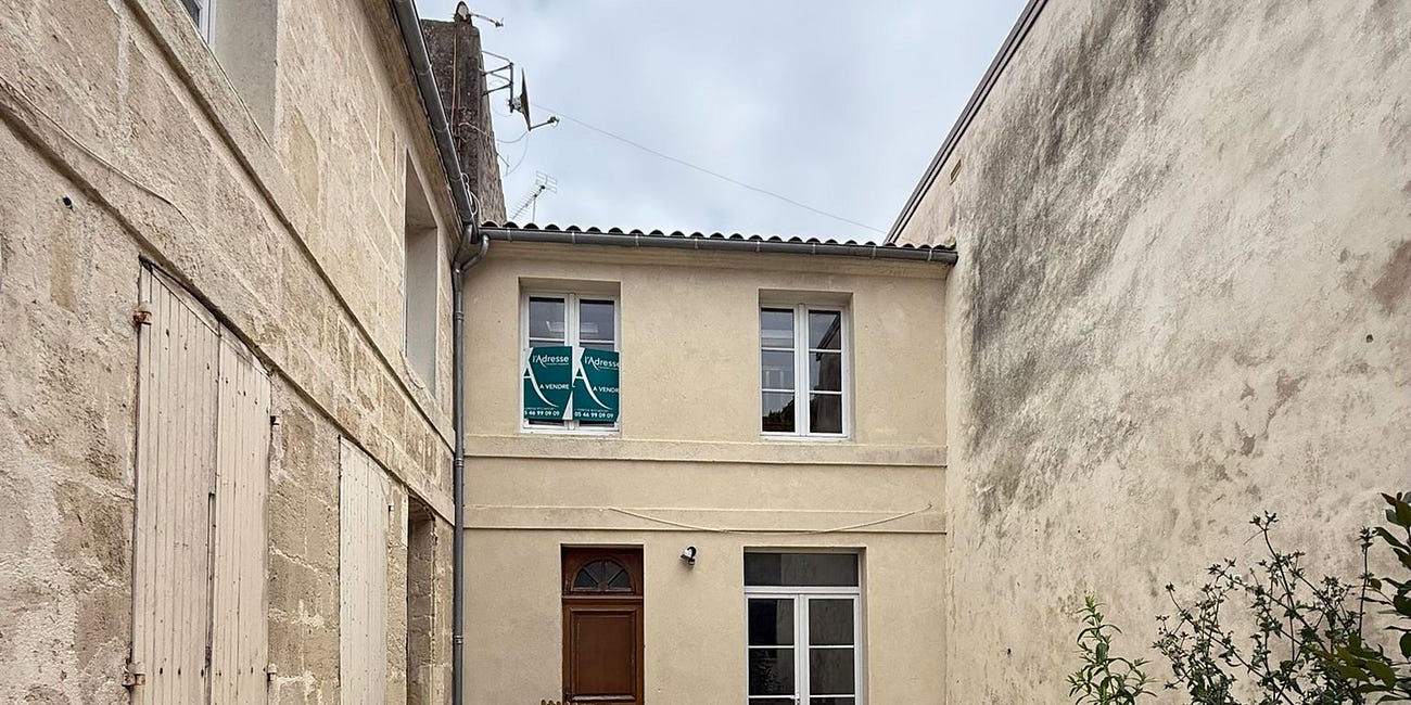 🏛️ Rochefort en Pleine Rénovation : Une Perle Denormandie à Ne Pas Louper !