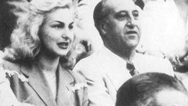 La vida de lujos, joyas y excesos de Carmen Broto «Cascabelitos», la amante  de la alta sociedad catalana