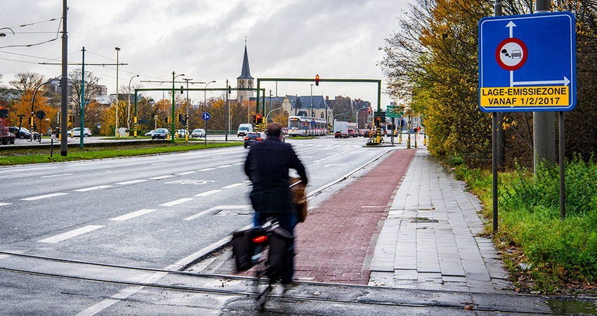 Restart of the low emission zone and paid parking in Antwerp | Smart ways  to Antwerp