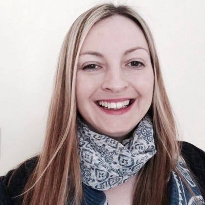 Elizabeth ☕️\ud83c\udf42\ud83e\udd0e