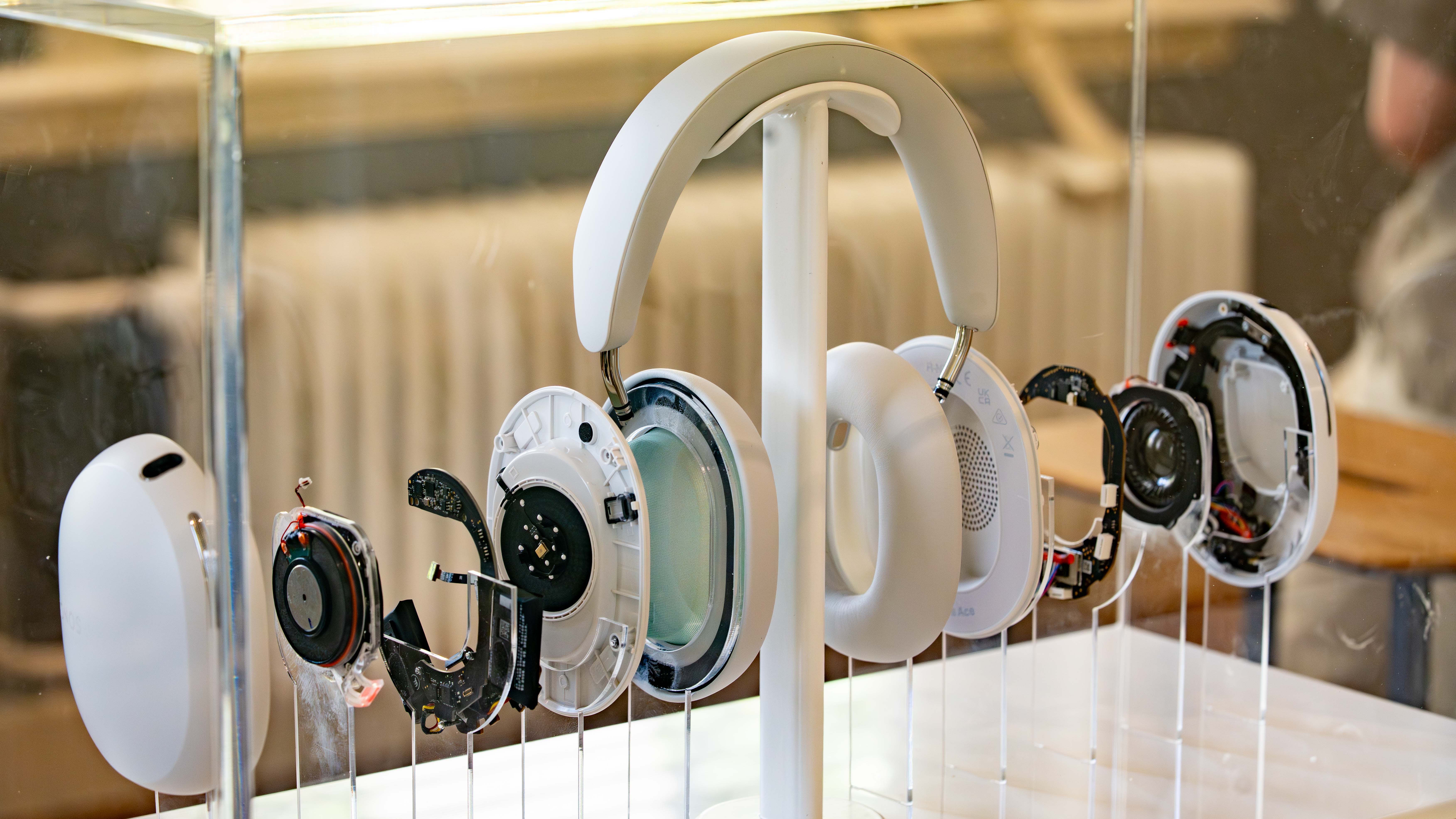 スピーカー Sonos Ace Sonos初となるヘッドフォン「Sonos Ace」が6月21日（金）より