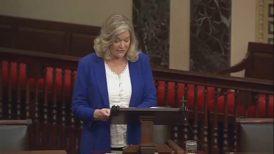 The "Sell Gold, Buy Bitcoin" Discussion Grows, But Markets Do Not Yet Believe