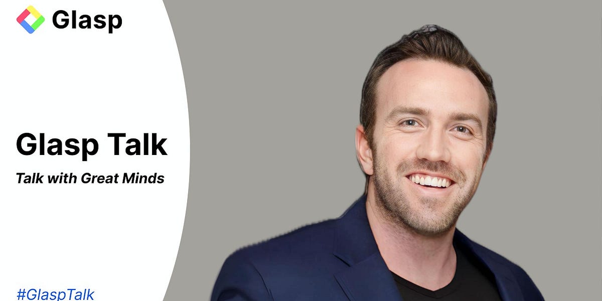 Bet on Yourself: Lessons from 1,000+ Interviews on Success | Scott D. Clary | Glasp Talk #56
