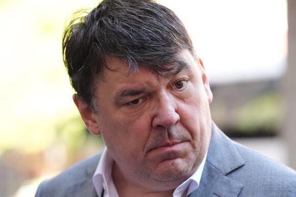 Graham Linehan says he may never come back to Britain after arrest -  NewsBreak