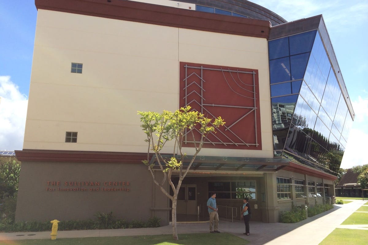 iolani-school-sullivan-center iolani-school-sullivan-center
