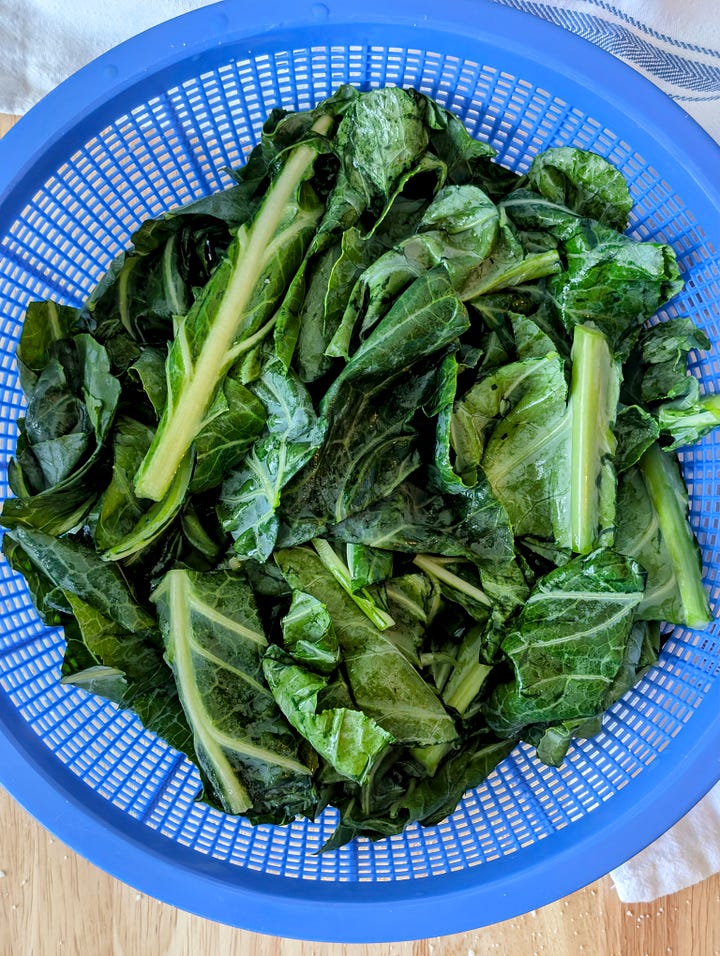A side by side comparison of the collard greens just salted and 10 minutes later. 