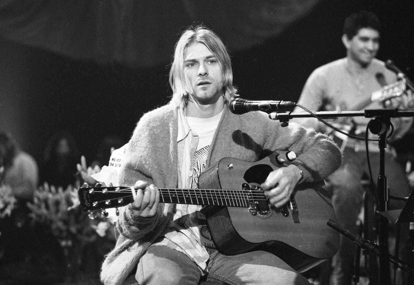 Nirvana’s MTV Unplugged in New York: The Tragic Beauty of Kurt Cobain’s ...